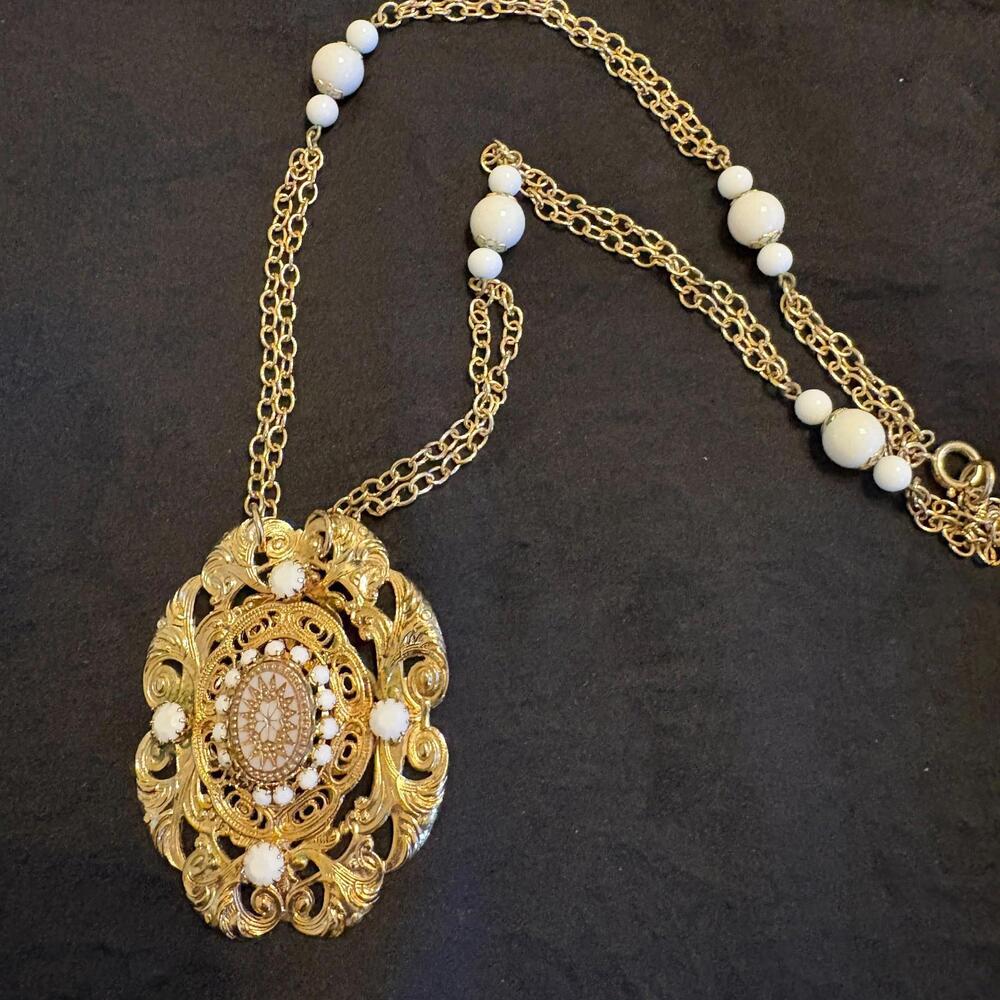 Vintage Hobe Double Strands Gold Tone Bohemian Statement Beaded Chain Necklace